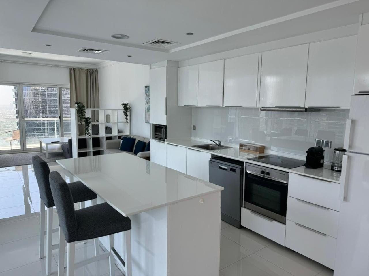 One Bedroom Apartment With Pool & Gym Near Marina 迪拜 外观 照片